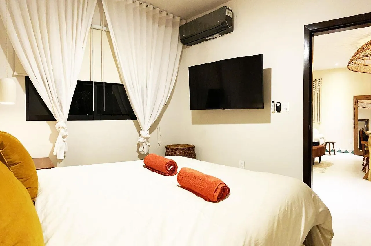 Lujoso Y Bello Condo Estilo Boho Tulum Playa del Carmen Mexiko